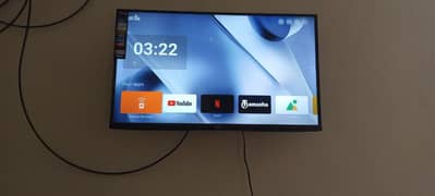Waves 32" LED Condition 10/10