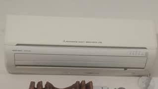 Mitsubishi Japan 1 ton Excellent condition