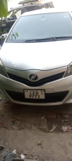 Toyota Vitz 2011