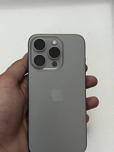 iPhone 15 Pro | 128 GB