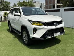 Toyota Fortuner 2.7 V original New Shape Bumper To Bumper original