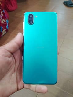 aqous r3 6\128 urgent sale  non pta