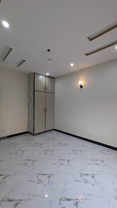 2 Marla flat available for rent