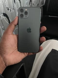 IPhone 11 pro / 64GB Factory Unlock