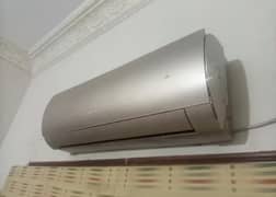 Gree Inverter AC 1 tan for sale