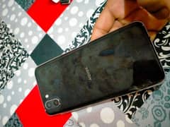 Aquos r2