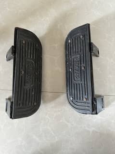 Footrest,Irani Carrier and safeguard 125