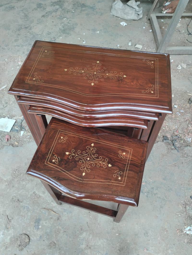 nesting table set 2