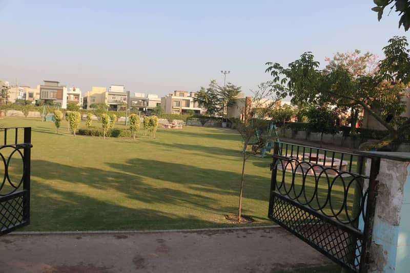 Ideal location Plot Nespak Phase-3 Defence Road Lahore 1