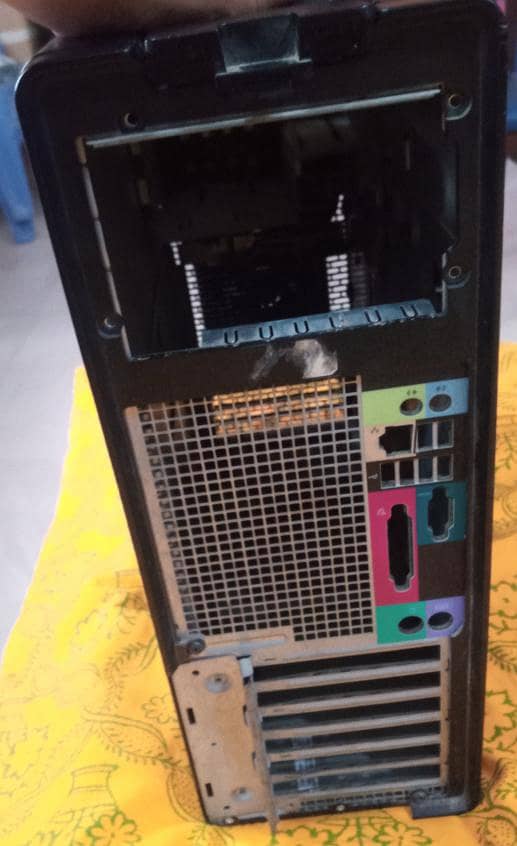 Dell casing with free motherboard Ram and processor gddr2 scrap 2
