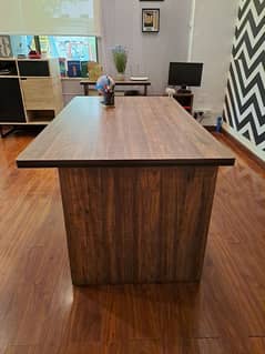 Best Price for Fancy Office Executive Tables