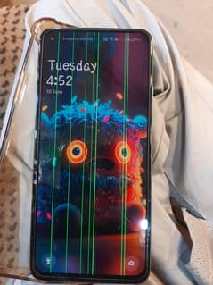 one plus 8t 100 % working . . .