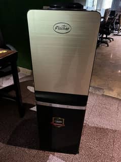 Fischer Water Dispenser