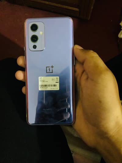 OnePlus 9