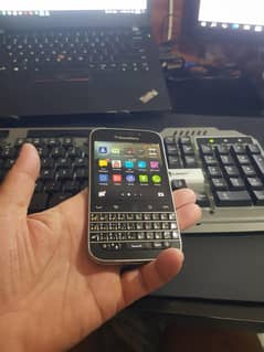blackberry q20 classic