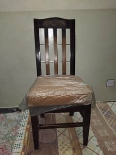 Dinning table with 6 chairs
