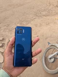 Motorola One 5G UW