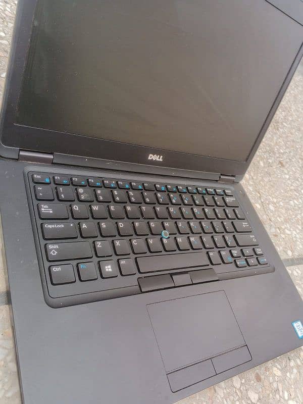 Model	Dell Latitude 5480 Processor	Core i5 Generation	7th Gen R 6