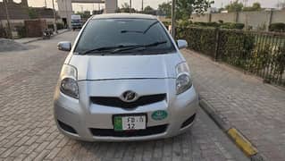 Toyota Vitz 2013