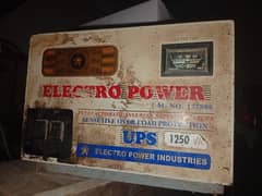 OLD Ups & Ags Bettry 80 Ah 15plates