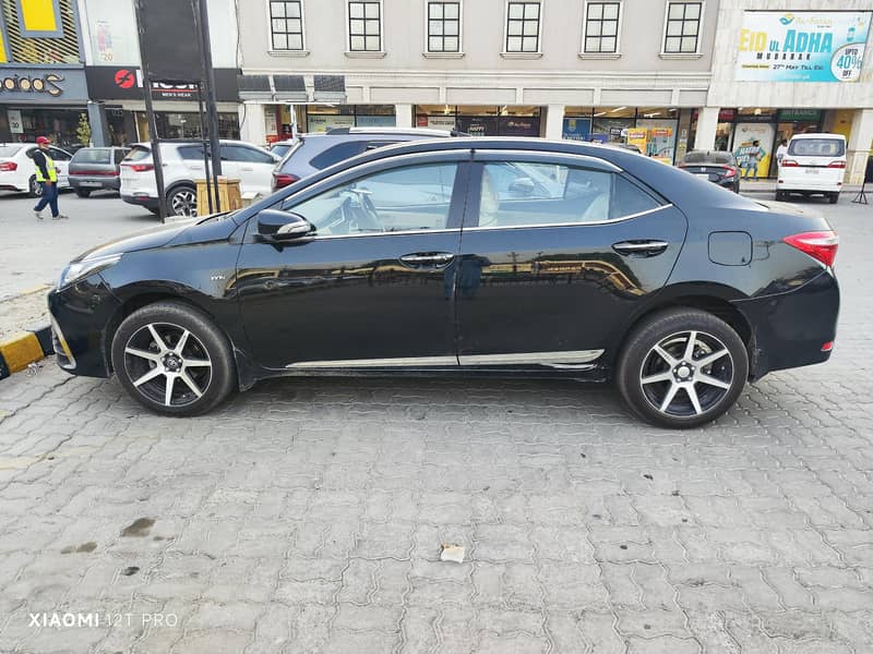 Corolla XLI Automatic 3