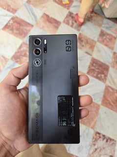 red magic 9 pro 12rem 256gb non pta sim working all ok box sat hai
