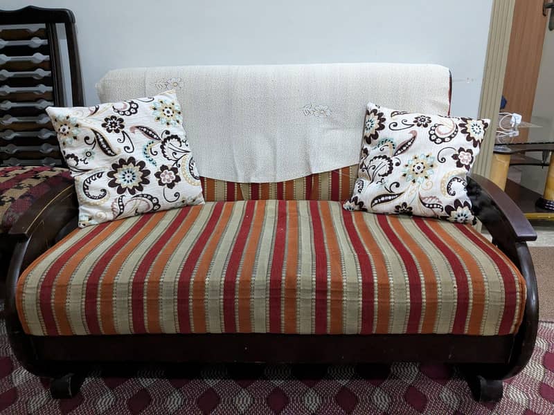 7 seater sofa set with 3 tables 3