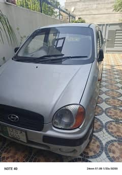 selling santro in good condition