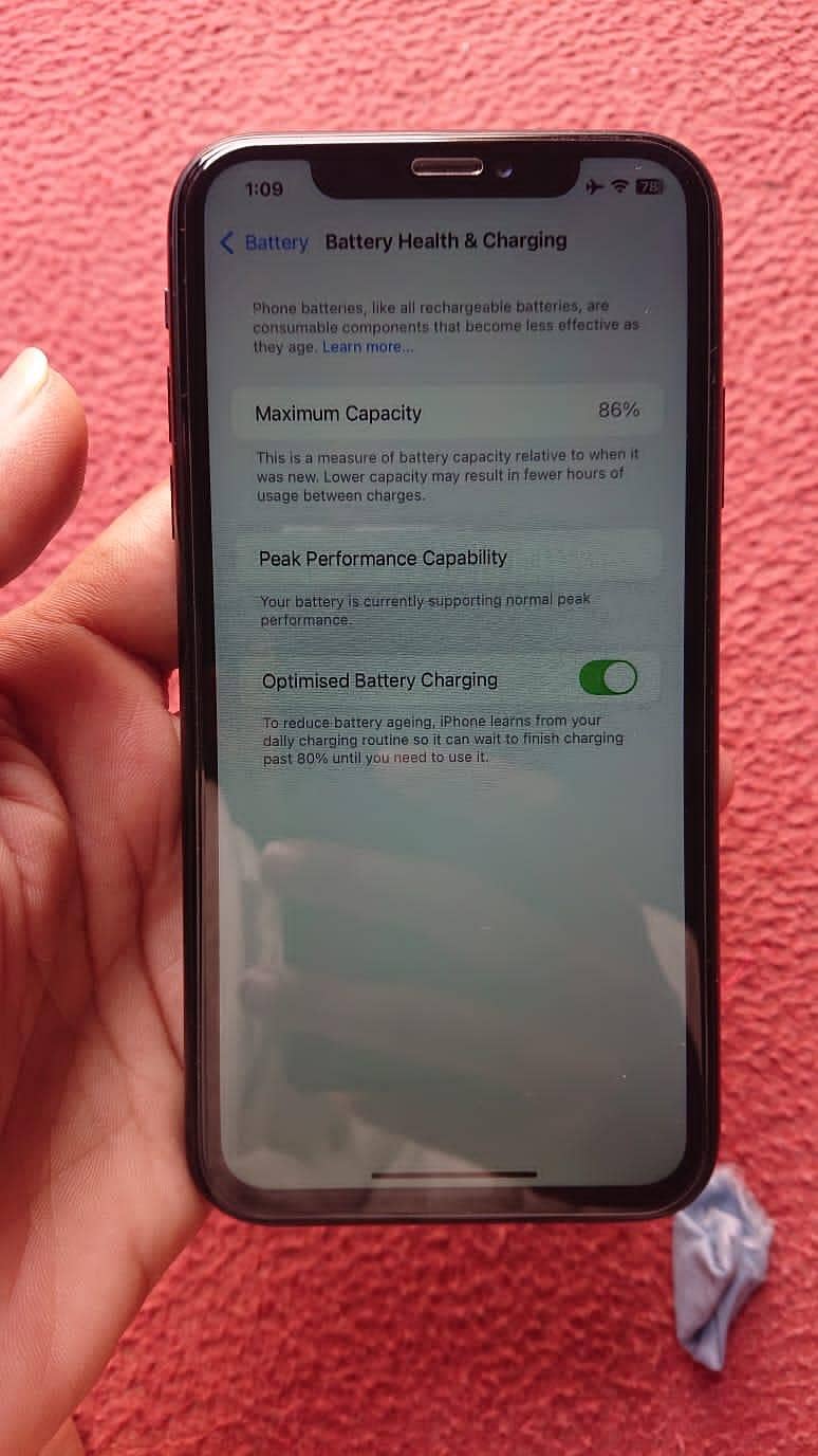iPhone xr 64gb Exchange with android new model infinix techno 4