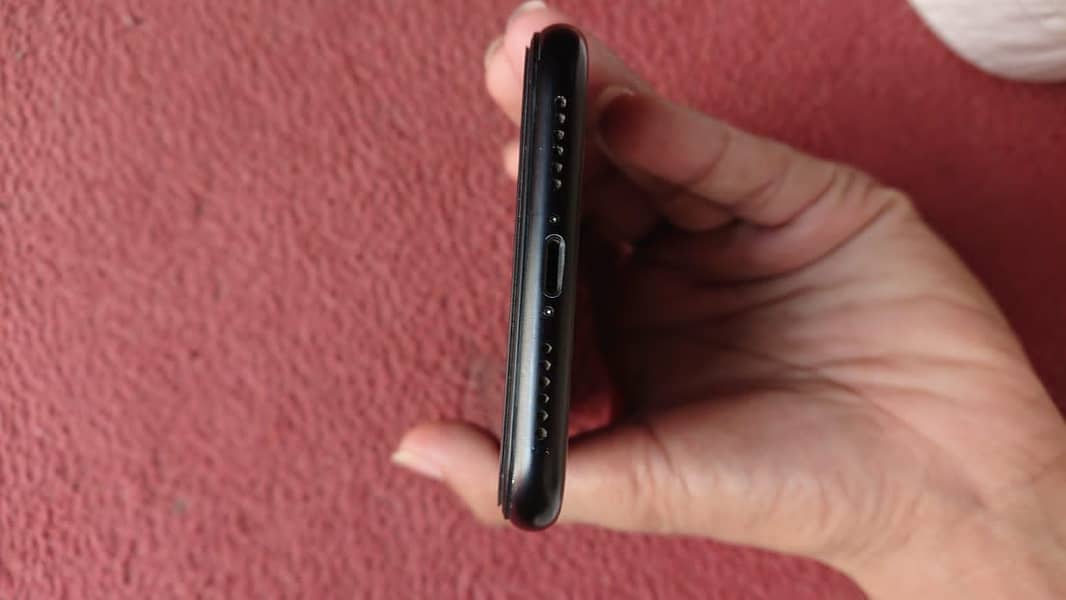 iPhone xr 64gb Exchange with android new model infinix techno 7