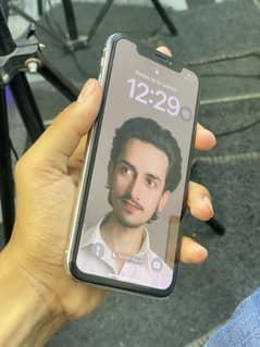 iPhone XS