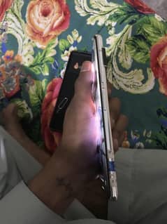 6 pro 6/128 10/10 condition duble sim approved