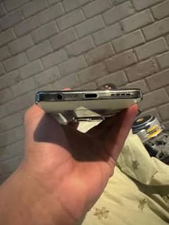 Infinix hot 40. . . . . 8.256 only mobile