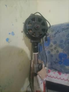 brand new fan he abhi tak open b ni kiya
