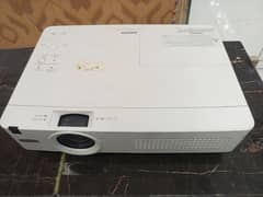 Sanyo PLC-XU300 LCD Projector