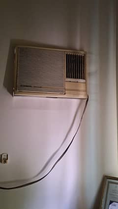 an old window ac