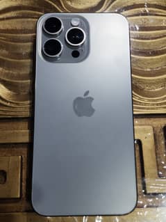 Iphone 15 pro max natural titanium