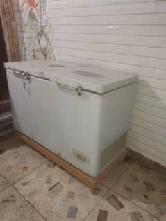 Dawlance double door deep freezer