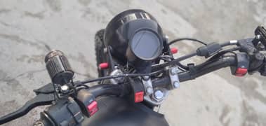 Honda (CD 70), modified