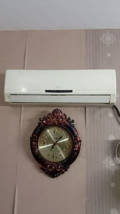 1 Tan Gree Non inverter Ac for sale