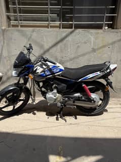 Honda Cb125f