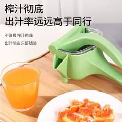 : Multifunctional juicer fruit lemon small juicer manual juicer