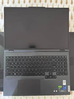 Legion Pro 7 Gen 8 AMD (16″) with RTX 4090