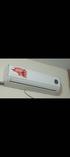 Air conditioner /2 years old/DC inverter.
