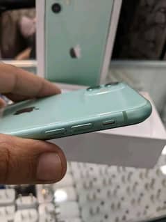 Apple iphone 11 Whatsapp number 03326744685