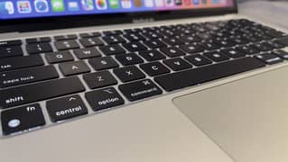 MACBOOK AIR M1 2020