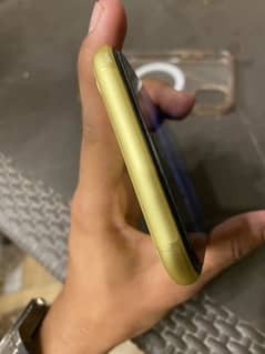 IPhone 11.64gb