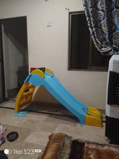 3 steps slides for kids from two years to 11 years