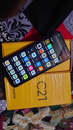 Realme C21