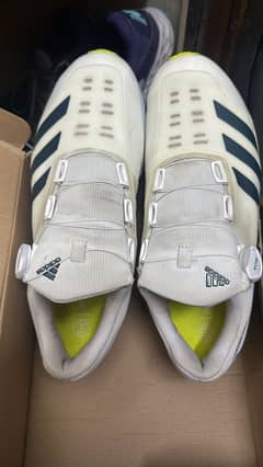 Adidas 22 Yards Boost